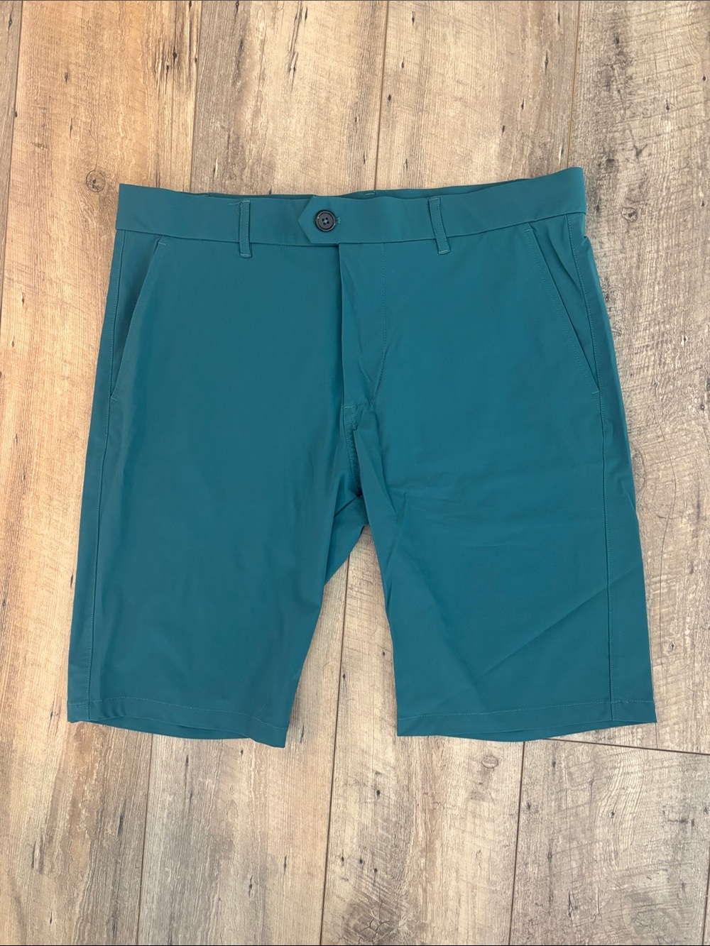 Greyson Men's Teal Flat-Front Performance Shorts